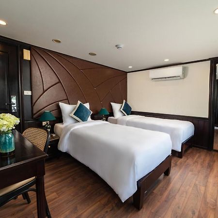 فندق Amanda Cruise Ha Long Bay المظهر الخارجي الصورة